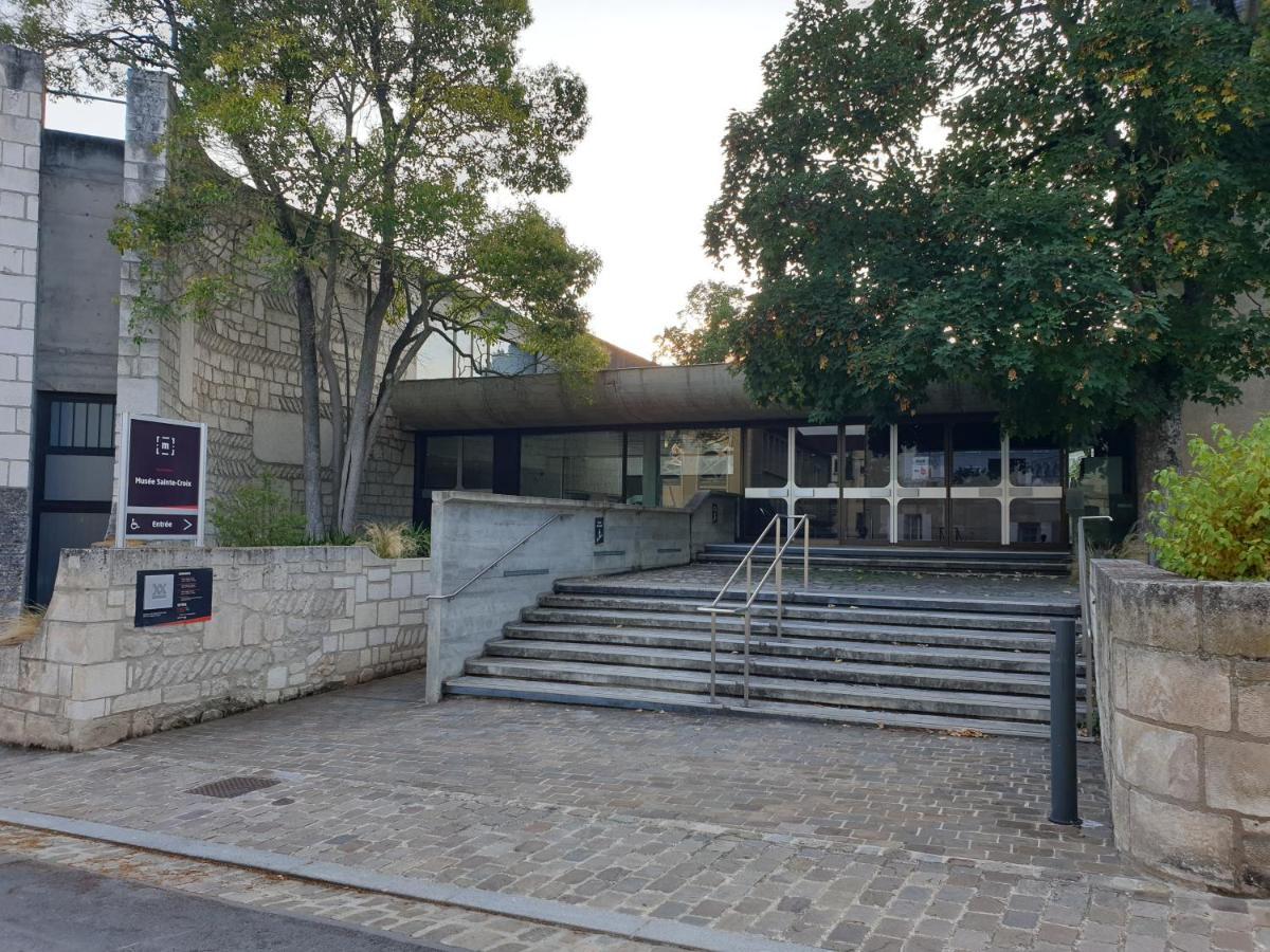 Studio Simplicien *Cosy* Plein Centre Ville De Poitiers *Tv* Wifi *Cafe* ภายนอก รูปภาพ