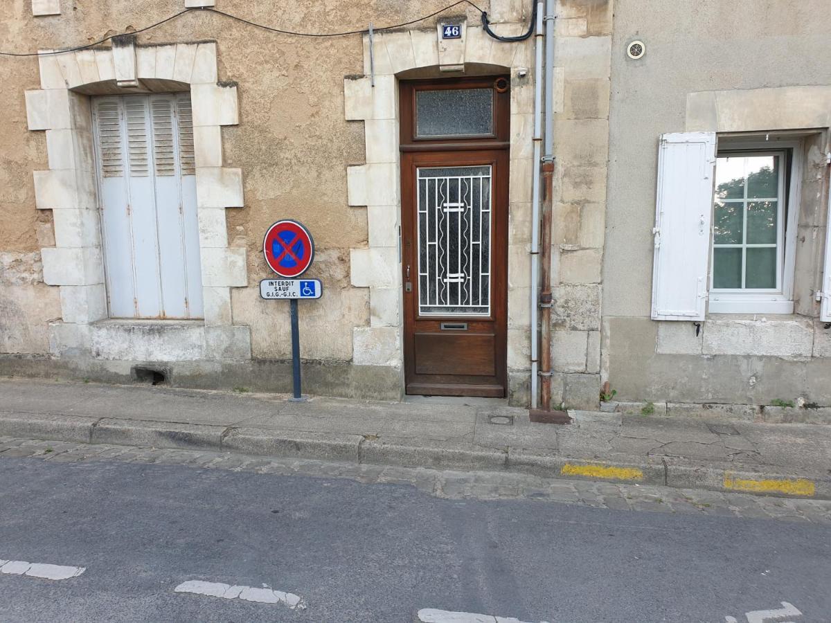 Studio Simplicien *Cosy* Plein Centre Ville De Poitiers *Tv* Wifi *Cafe* ภายนอก รูปภาพ